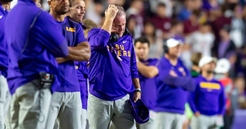 LSU head coach Brian Kelly had no answers as the Tigers continue to stumble (Photo: © SCOTT CLAUSE / USATODAY)